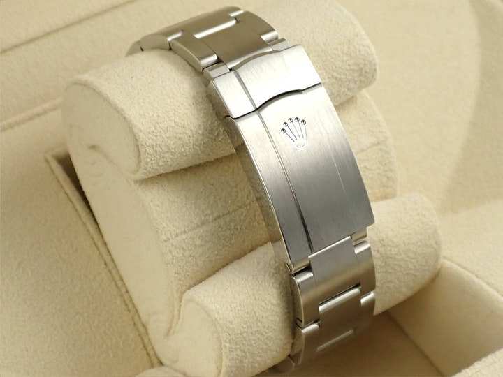 ロレックス オイスターパーペチュアル36 Ref.126000 ステンレススチール コーラルレッド文字盤