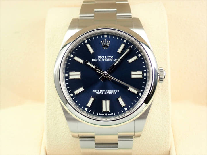 ロレックス オイスターパーペチュアル41 Ref.124300 ステンレススチール ブライトブルー文字盤