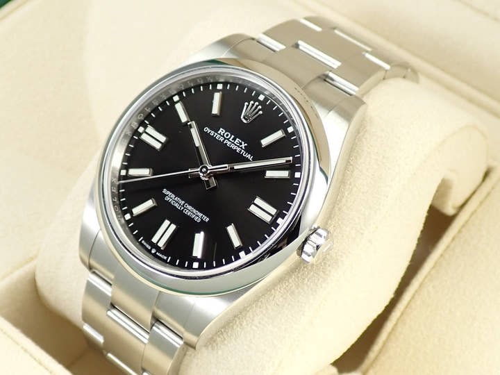 Rolex Oyster Perpetual 41 Ref. 124300 Stainless Steel Bright Black Dial