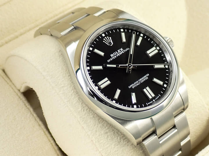 Rolex Oyster Perpetual 41 Ref. 124300 Stainless Steel Bright Black Dial