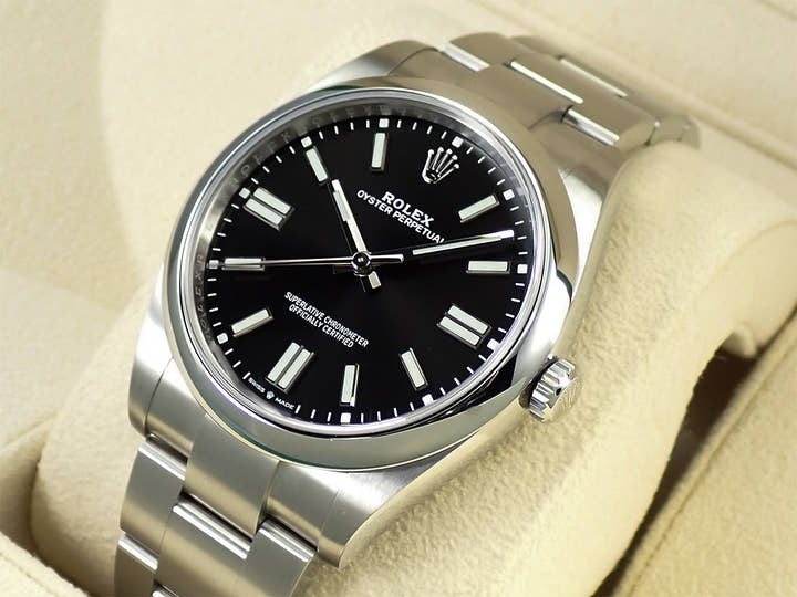 Rolex Oyster Perpetual 41 Ref. 124300 Stainless Steel Bright Black Dial