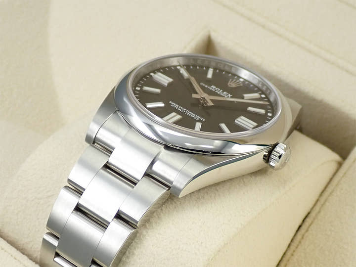 Rolex Oyster Perpetual 41 Ref. 124300 Stainless Steel Bright Black Dial