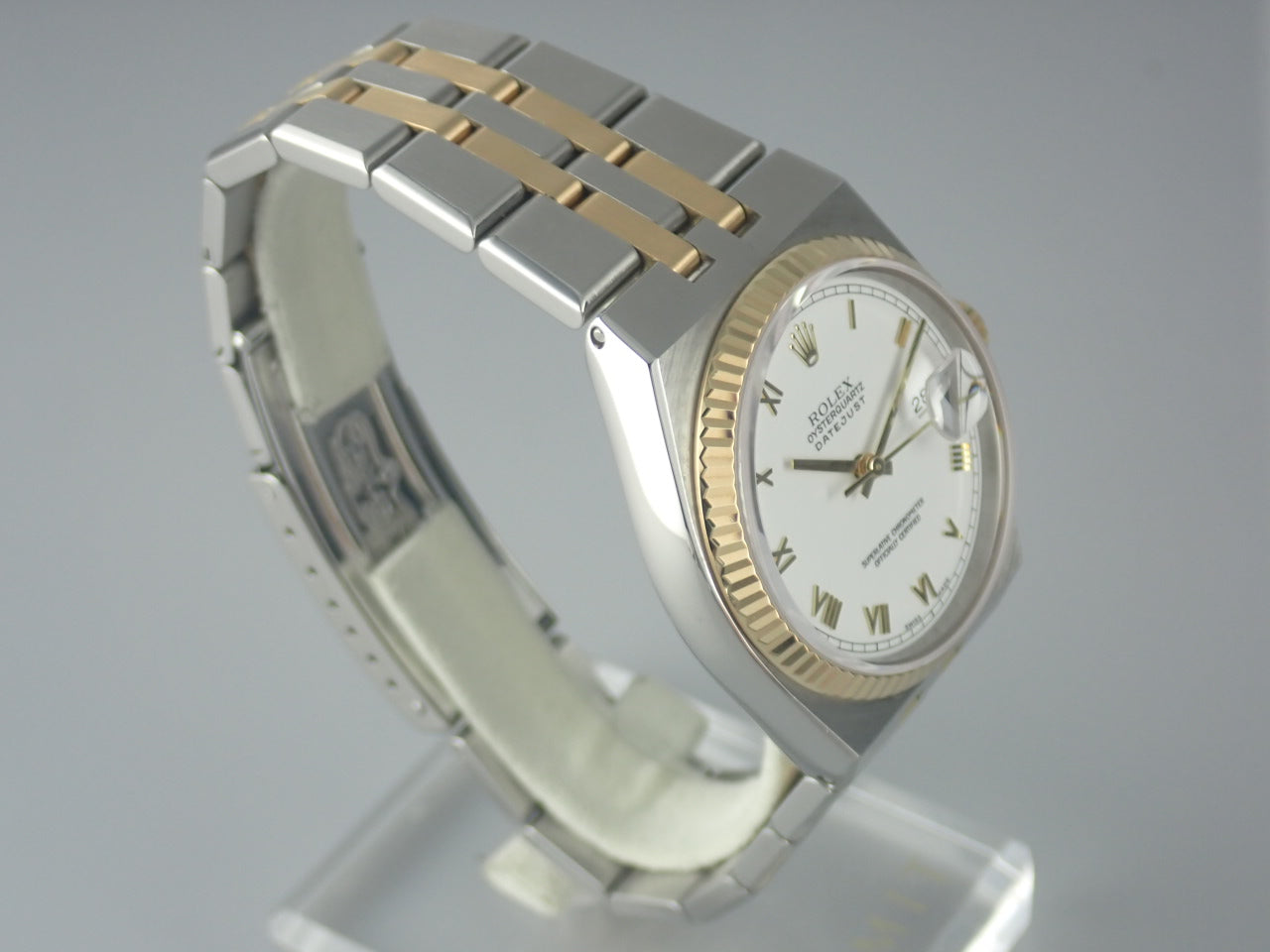 Rolex Datejust Oysterquartz &lt;International Service Warranty&gt;