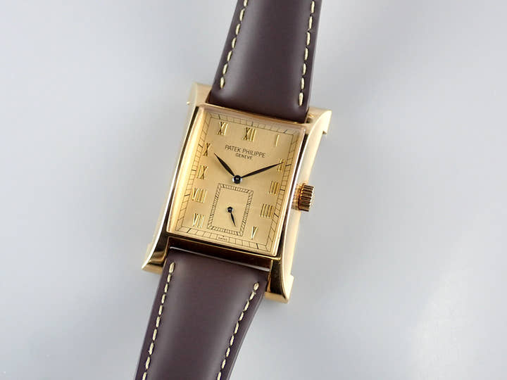 パテックフィリップ パゴダ Ref.5500J-001 シャンパン文字盤 中古 pagoda-2