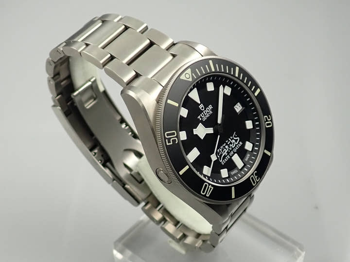 チューダー(チュードル) ペラゴス カタール Ref.25600TN ブラック文字盤 極美品 39384Y56