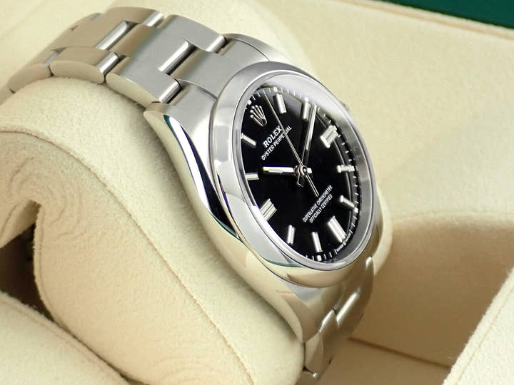 ロレックス オイスターパーペチュアル Ref.126000 ブラックバー文字盤 中古 oyster-perpetual-94