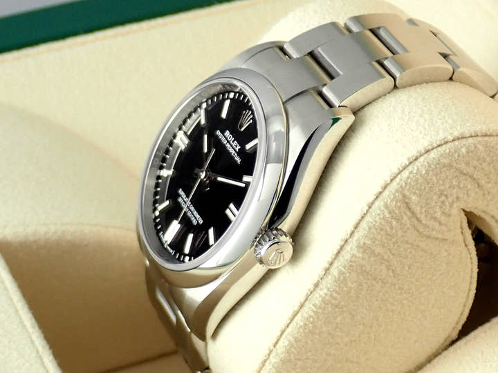 ロレックス オイスターパーペチュアル Ref.126000 ブラックバー文字盤 中古 oyster-perpetual-94