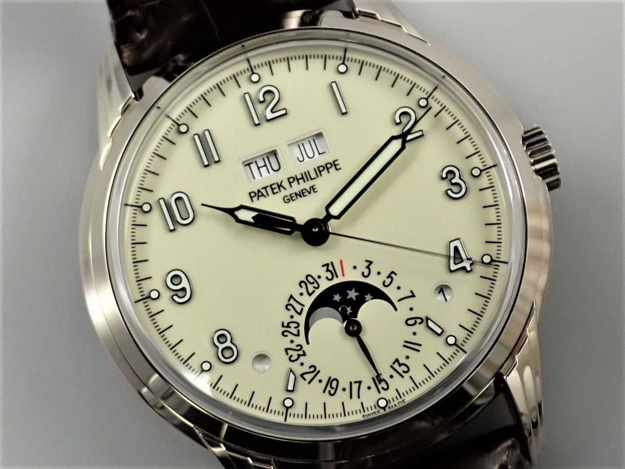 Patek Philippe Perpetual Calendar &lt;Warranty, Box, etc.&gt;