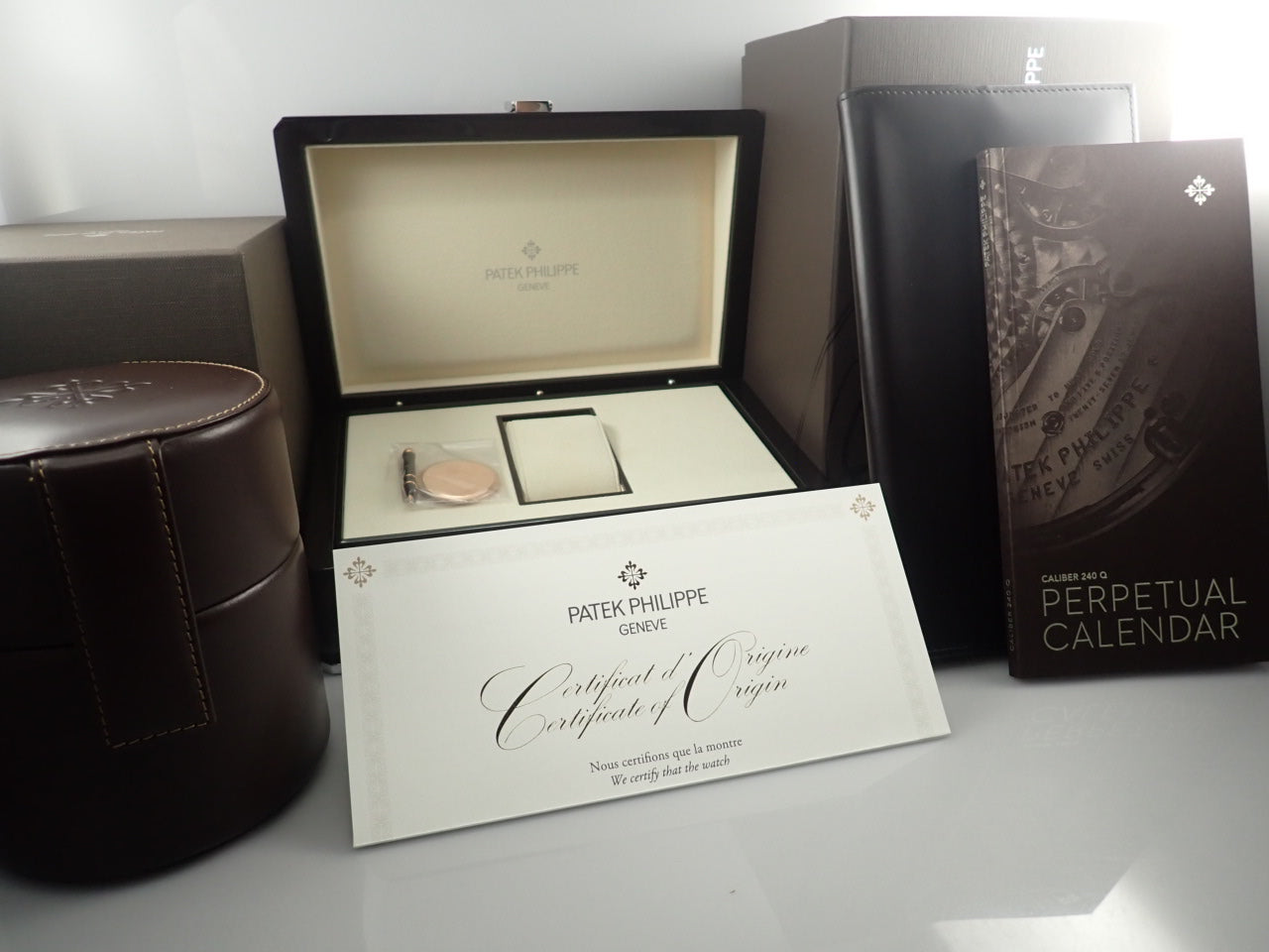 Patek Philippe Perpetual Calendar &lt;Warranty Box and Others&gt;