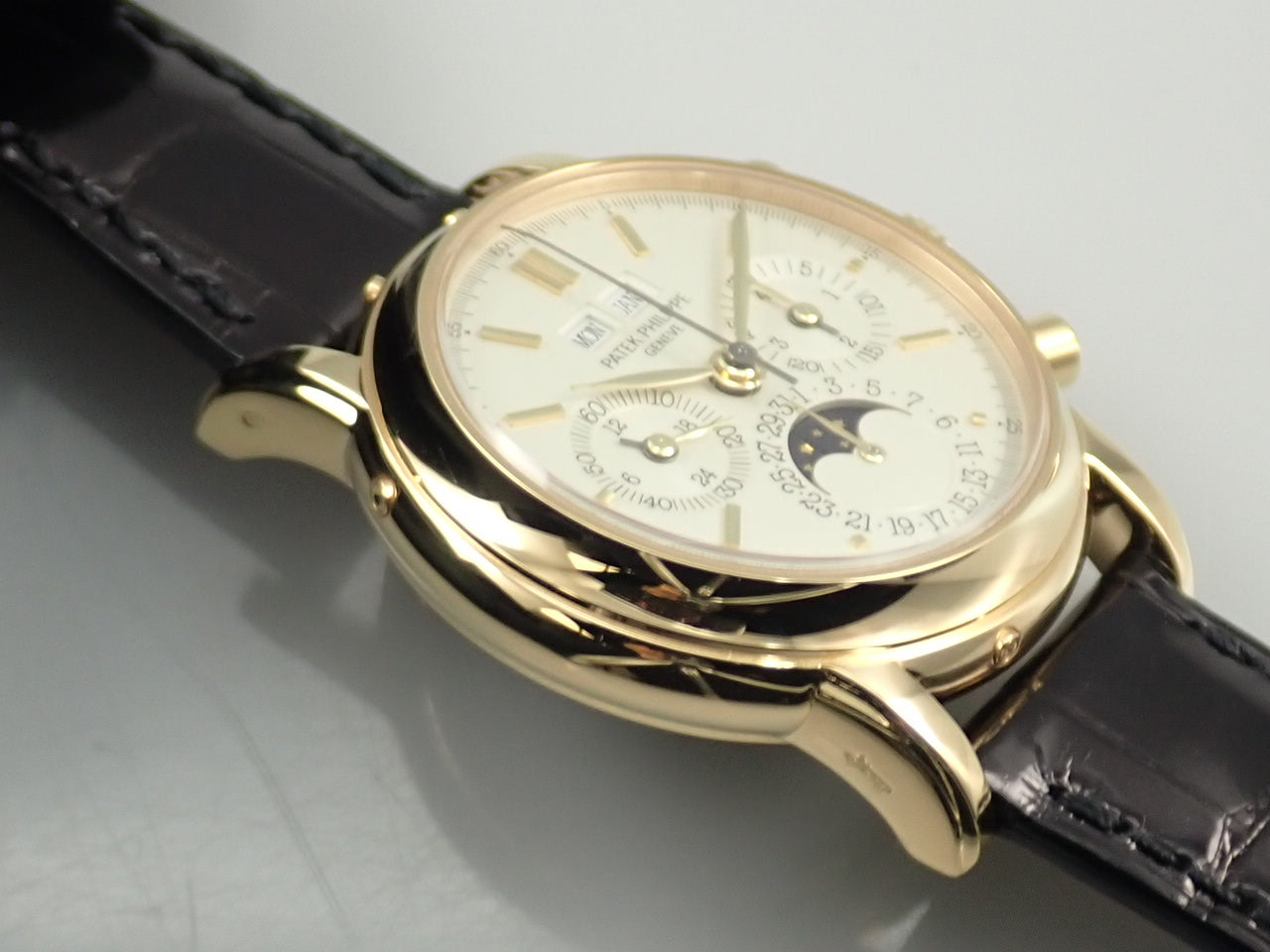 Patek Philippe Perpetual Calendar Chronograph &lt;Warranty Box and Others&gt;