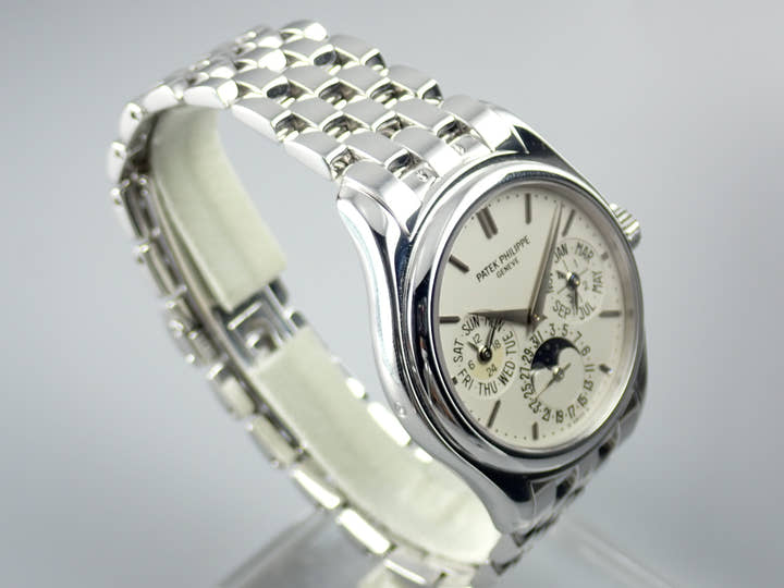 パテックフィリップ パーペチュアルカレンダー Ref.5136/1G-001 ホワイト文字盤 中古 perpetual-calendar-18