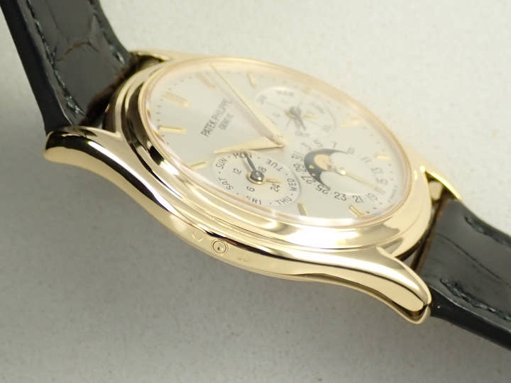 パテックフィリップ パーペチュアルカレンダー Ref.3940J-014 イエローゴールド シルバー文字盤
