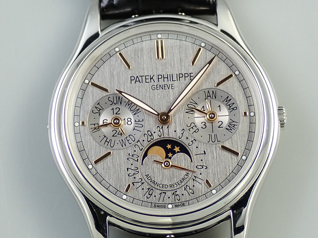 Perpetual Calendar Advanced Research 5550P-001 Patek Philippe