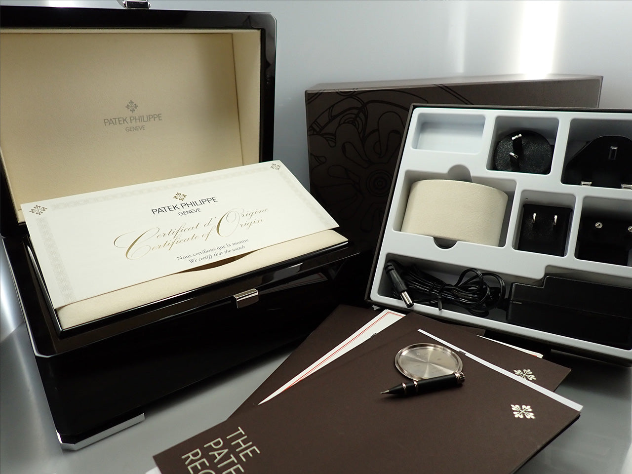 Patek Philippe Perpetual Calendar &lt;Warranty, Box, etc.&gt;