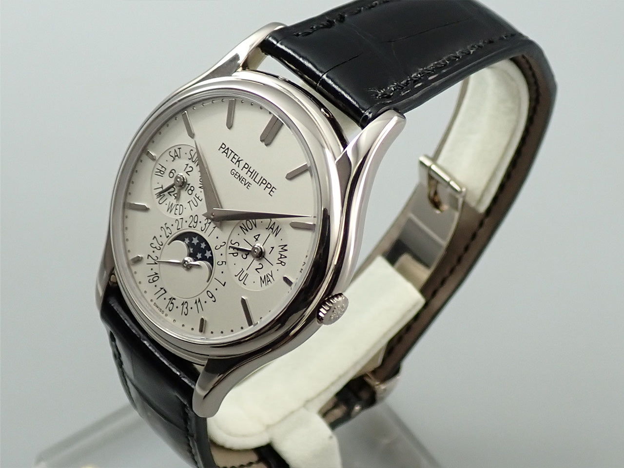 Patek Philippe Perpetual Calendar &lt;Warranty, Box, etc.&gt;