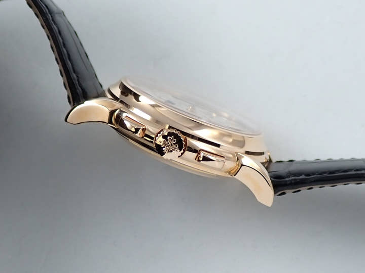 パテックフィリップ パーペチュアルカレンダー クロノグラフ Ref.5970R-001 ローズゴールド シルバー文字盤