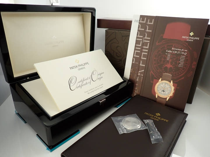 パテックフィリップ パーペチュアルカレンダー クロノグラフ Ref.5970P-001 プラチナ ブラック文字盤