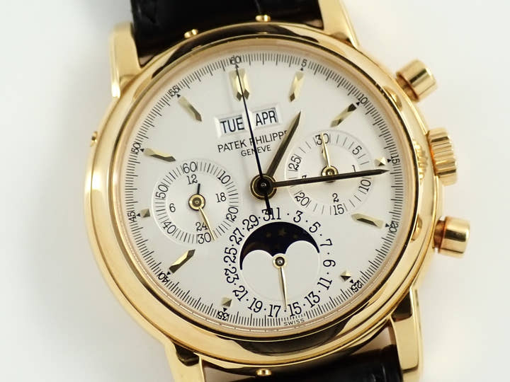 パテックフィリップ パーペチュアルカレンダー クロノグラフ Ref.3970EJ-014 イエローゴールド シルバー文字盤