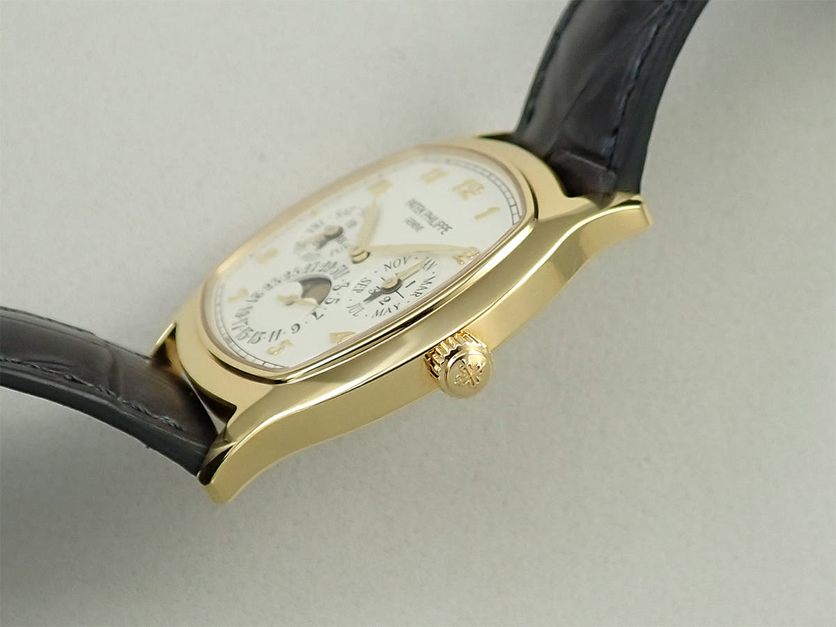 パテックフィリップ パーペチュアルカレンダー Ref.5940J-001 シルバー文字盤 中古 59L9RV6P