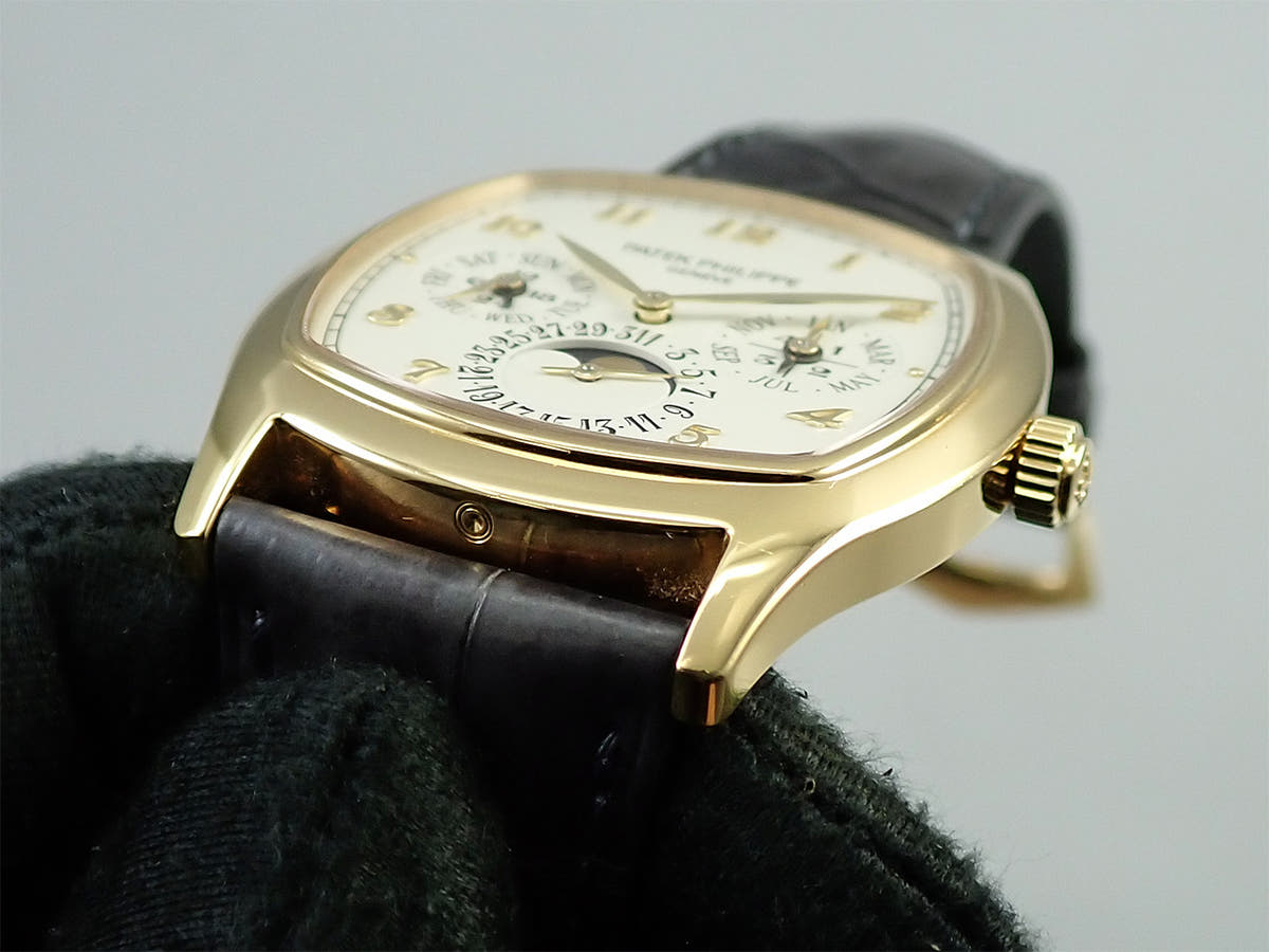 パテックフィリップ パーペチュアルカレンダー Ref.5940J-001 シルバー文字盤 中古 59L9RV6P