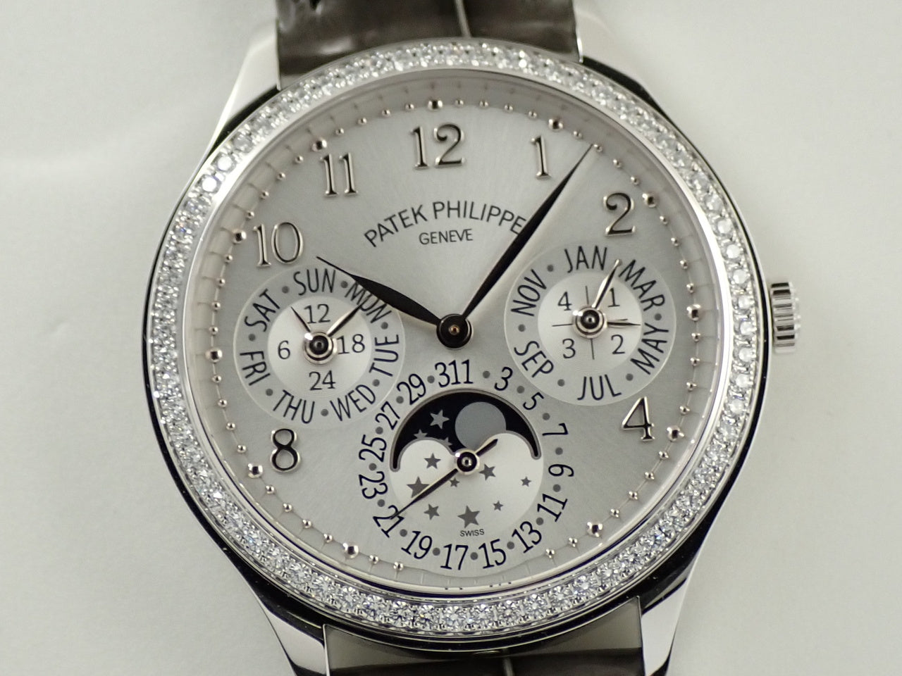 Patek Philippe Perpetual Calendar Ref.7140G-001 18KWG Silver Soleil Dial