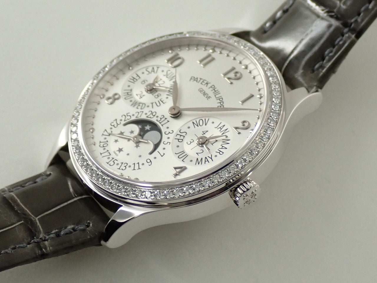 Patek Philippe Perpetual Calendar Ref.7140G-001 18KWG Silver Soleil Dial