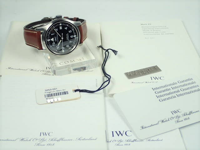 IWC パイロットウォッチ Ref.IW325301（3253-001） ブラック文字盤 中古 pilot-11