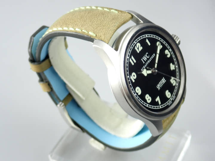 IWC パイロットウォッチ Ref.IW325305 ブラック文字盤 中古 pilot-12