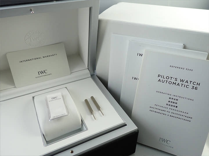 IWC パイロット ウォッチ オートマティック 36 Ref.IW324006 シルバー文字盤 中古 VZ831864