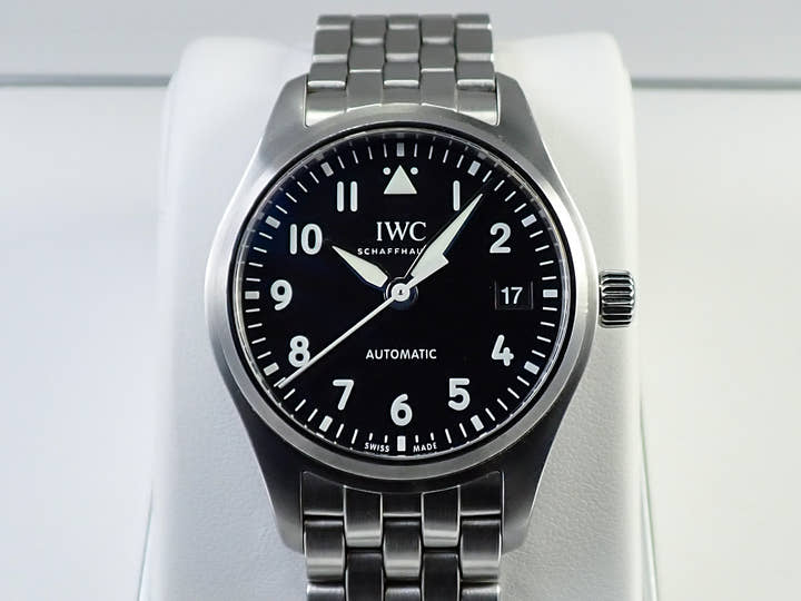 IWC パイロットウォッチ Ref.IW324010 ブラック文字盤 中古 FAV1V9J0