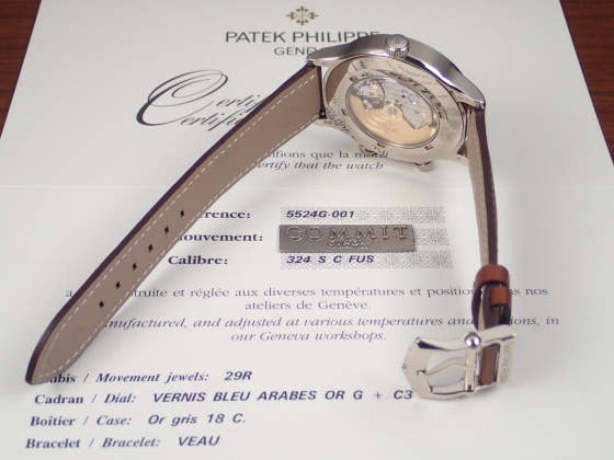 Patek Philippe Calatrava Ref.5524G Blue Vanish Dial Used pilot-2