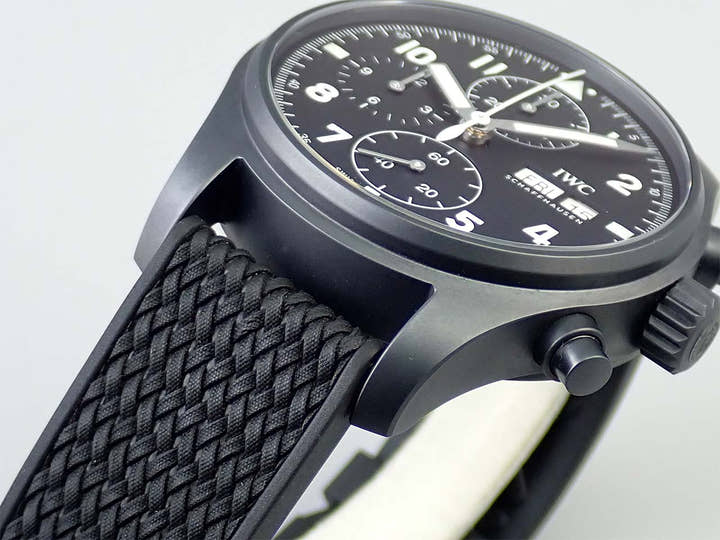 IWC パイロットウォッチ クロノグラフ トリビュート・トゥ・3705 Ref.IW387905 ブラック文字盤 極美品 3AF4MSKX
