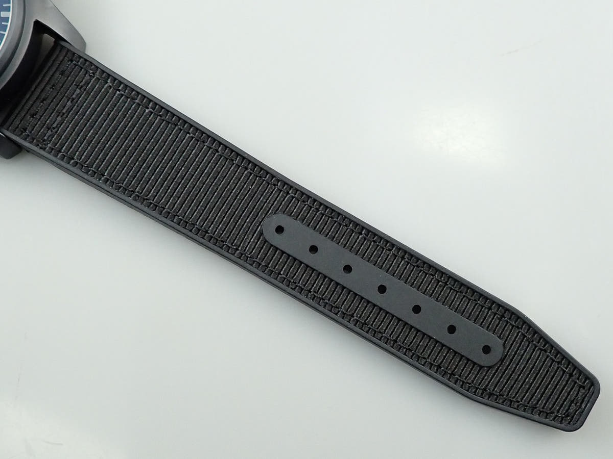 IWC パイロット ウォッチ クロノグラフ トップガン セラタニウム Ref.IW388106 ブラック文字盤 未使用 P25A9J58
