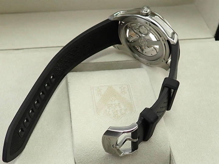 H.モーザー パイオニアセンターセコンド Ref.3200-1202 コズミックグリーン文字盤 中古 XK8H2T95
