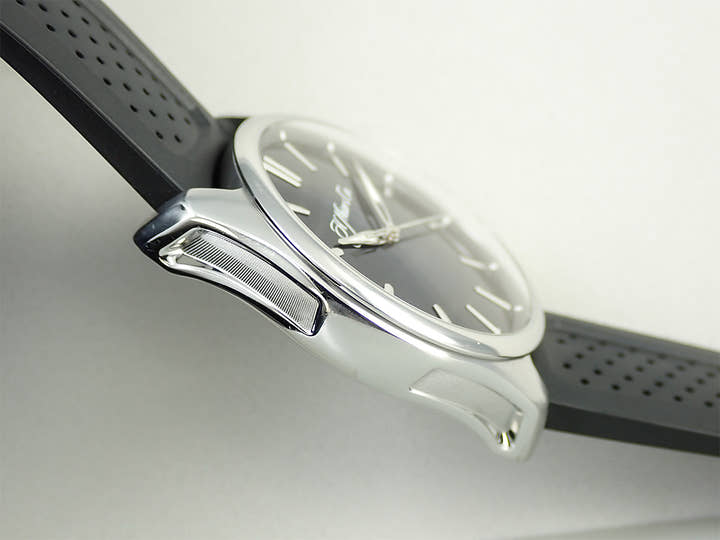 H.モーザー パイオニア センターセコンド Ref.3200-1200 ミッドナイトブルーフュメ文字盤 中古 F4VL2YHF