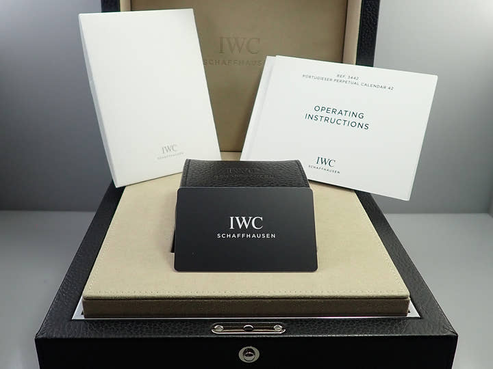 IWC ポルトギーゼ パーペチュアル カレンダー 42 Ref.IW344202 シルバー文字盤 美品 K495R89T