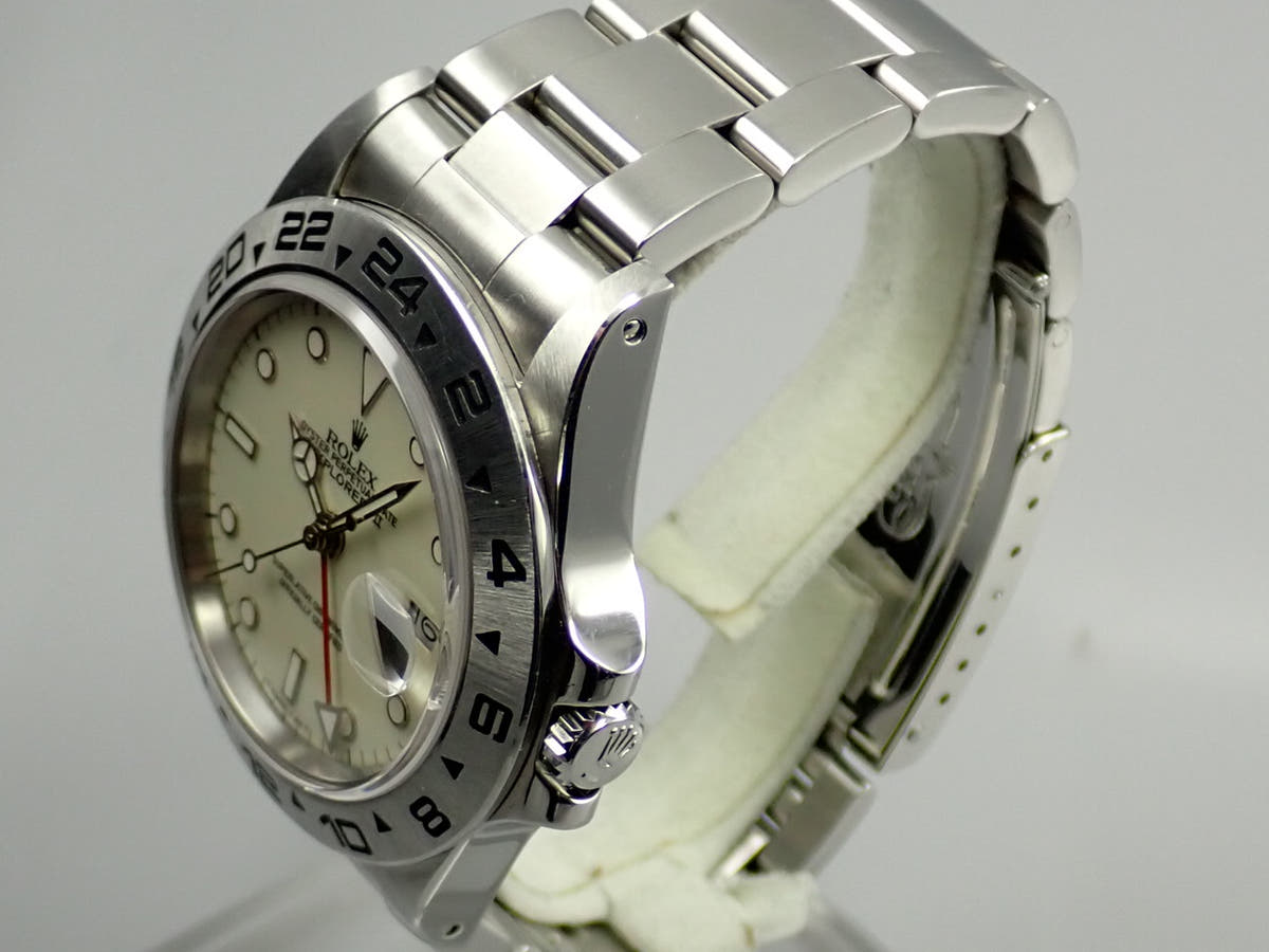 ロレックス エクスプローラーII Ref.16550 アイボリー文字盤 中古 9FZ8UTMY