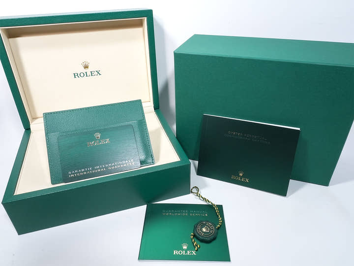 Rolex Daytona Ref.126508 Yellow Gold Green Dial Unused qzr2p8s6