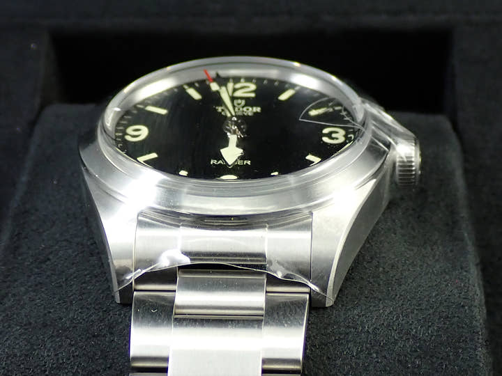 チューダー(チュードル) レンジャー Ref.79950 ブラック文字盤 未使用 30ML61TS