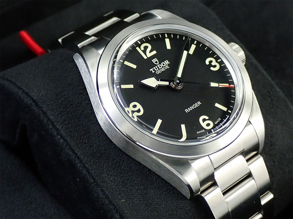 チューダー(チュードル) レンジャー Ref.79950 ブラック文字盤 極美品 74U73M48
