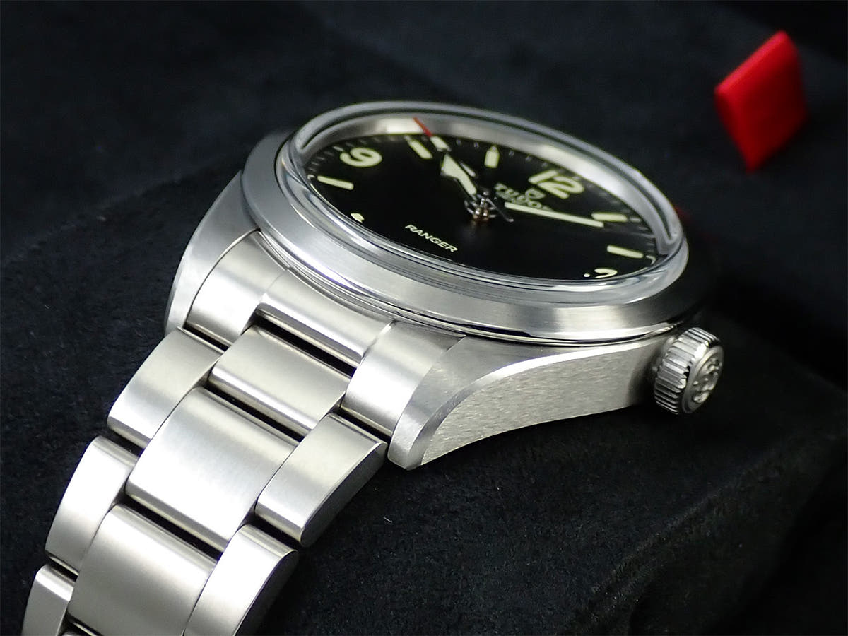 チューダー(チュードル) レンジャー Ref.79950 ブラック文字盤 極美品 74U73M48