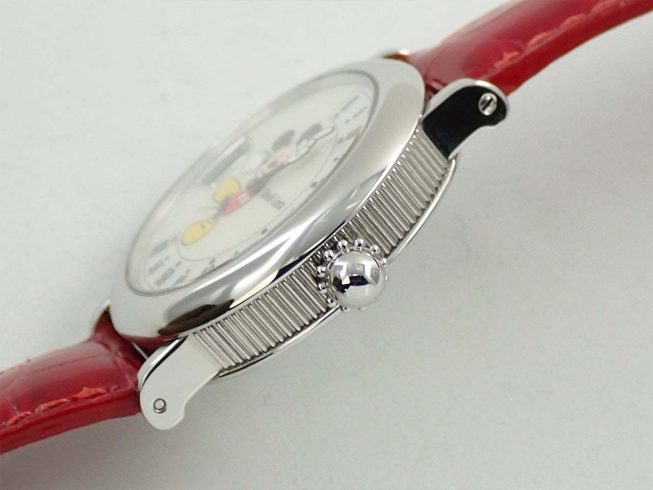 Gerald Genta Retro Fantasy Ref.M10 SS White Shell Dial