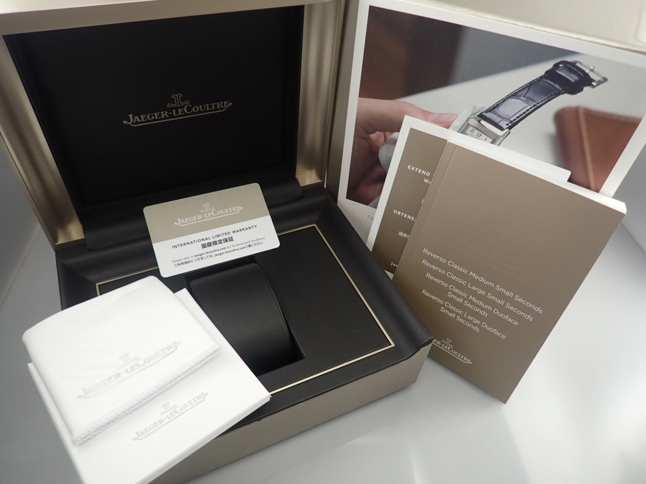 Jaeger-LeCoultre Reverso Tribute Small Seconds &lt;Warranty, Box, etc.&gt;