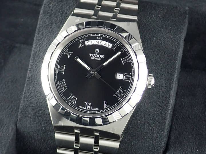 チューダー(チュードル) ロイヤル Ref.28600 ブラック文字盤 新品 royal-1