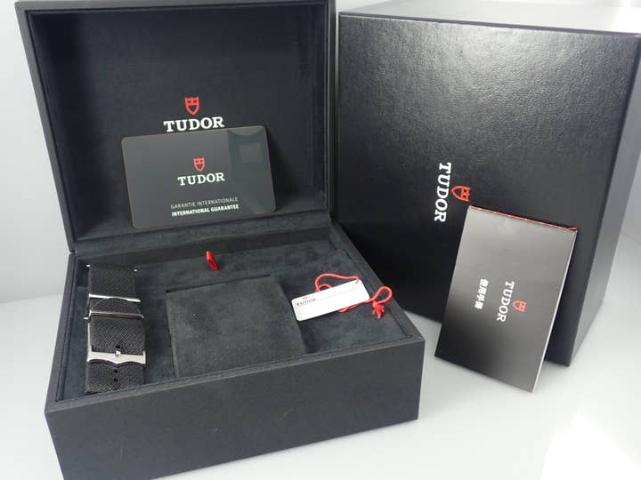 Tudor Royal Ref.28600 Black Dial Unused CAS5YZ6T