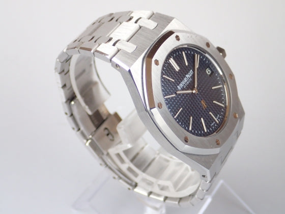 Audemars Piguet Royal Oak Extra-Thin Ref.15202ST.OO.1240ST.01