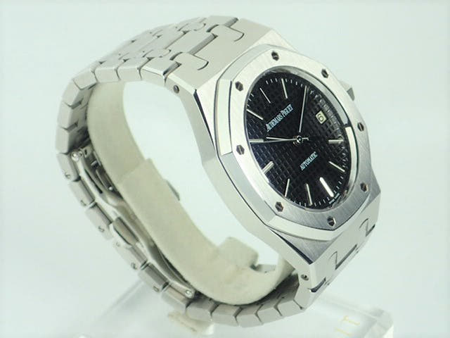 オーデマピゲ ロイヤルオーク Ref.15300ST.OO.1220ST.03 ブラック文字盤 中古 royal-oak-120