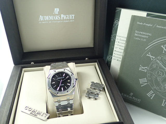 オーデマピゲ ロイヤルオーク Ref.15300ST.OO.1220ST.03 ブラック文字盤 中古 royal-oak-120