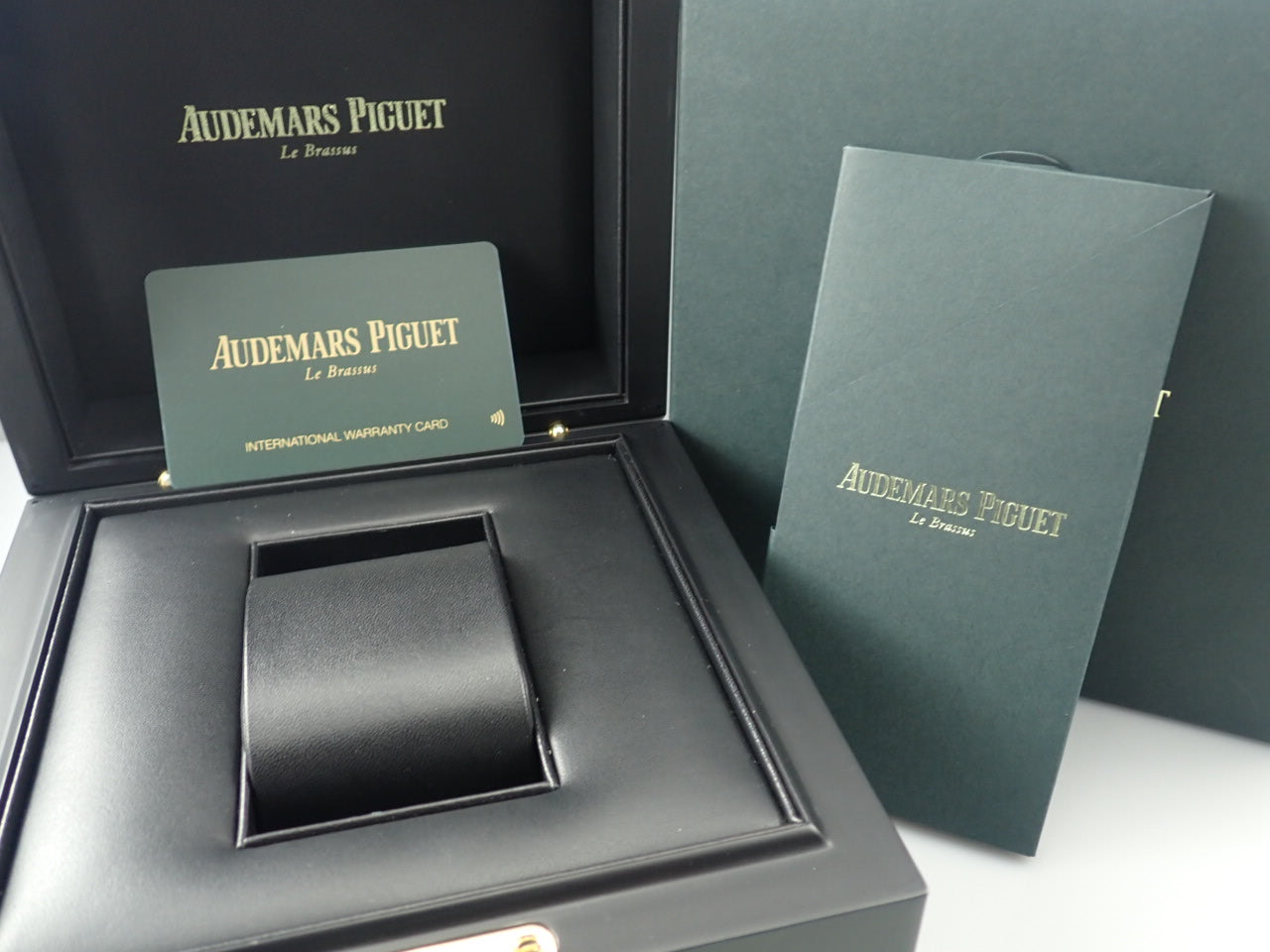 Audemars Piguet Royal Oak Chronograph Boutique Limited Edition [Excellent Condition] &lt;Warranty, Box, etc.&gt;