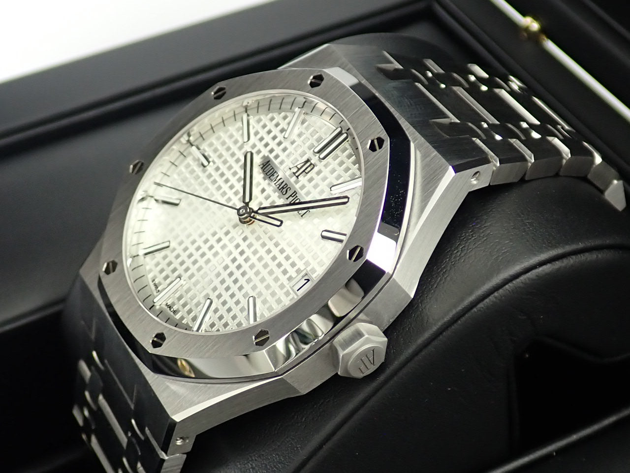 Audemars Piguet Royal Oak Automatic &lt;Warranty, Box, etc.&gt;